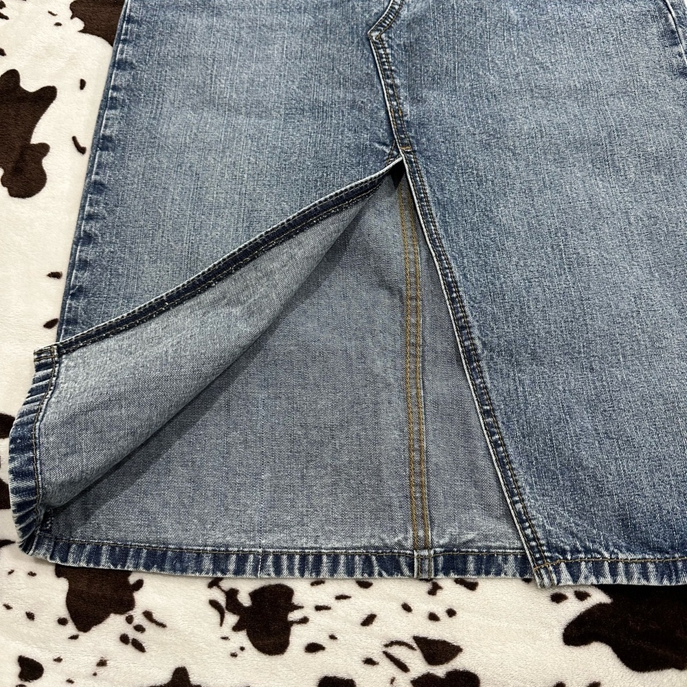 NWT Cruel Denim High Rise Midi Skirt with front slit Size 28/5 - Picture 3 of 9
